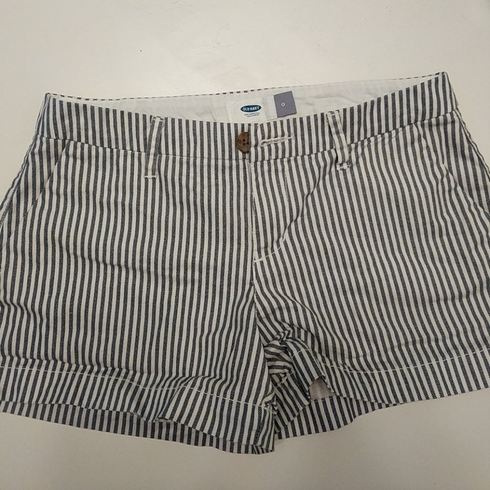 Old Navy striped shorts